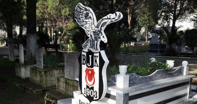 Beşiktaş sevdasını mezara taşıdılar