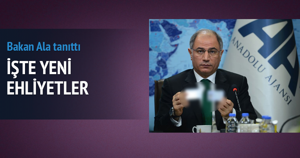 Bakan Ala yeni kimlik ve ehliyetleri tanıttı Bakan Ala yeni kimlik ve ehliyetleri tanıttı