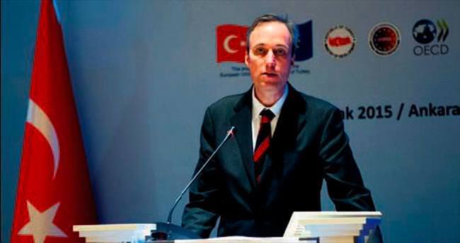 Dünya Bankası: Türkiye % 3.5 büyür