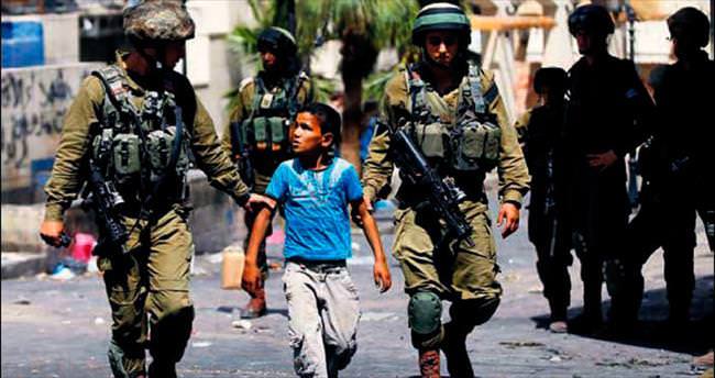 İsrail, 9 yaşındaki çocuğu gözaltına aldı