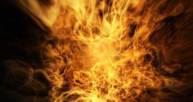 İzmir’de otoparkta yangın: 1 ölü