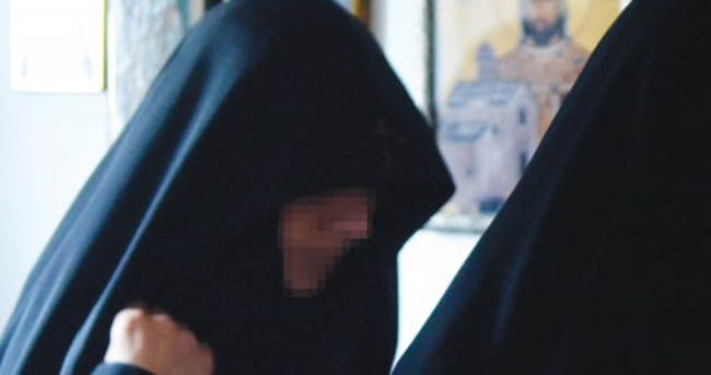 Sırbistan’da rahibe tacizi skandalı