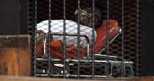 Kardeşim Mısır hapishanelerinde çürüyor