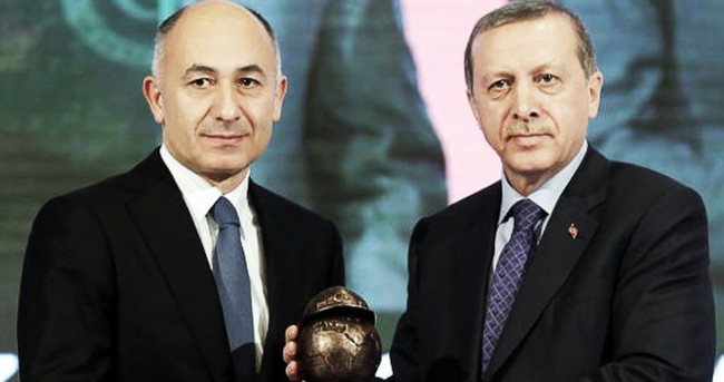 Cumhurbaşkanı Erdoğan, Erman Ilıcak’a ödül verdi