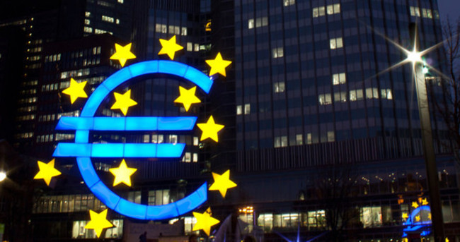 ECB bir ilke imza attı