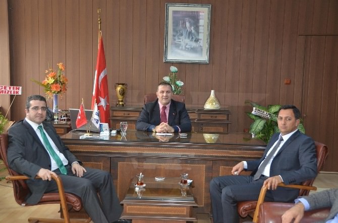 Mersin AK Parti Yönetiminden Yeni Müdür Koca’ya Ziyaret
