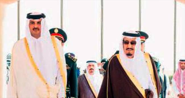 Katar, Mısır’daki elçisini geri çağırdı