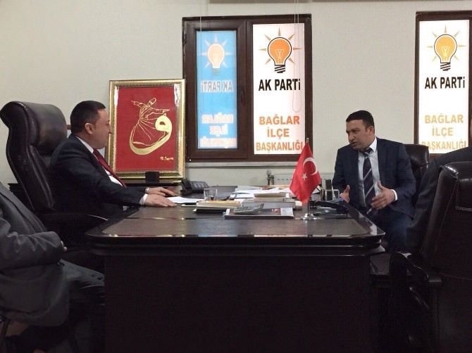 Yontürk AK Parti İlçe Başkanlıklarını Ziyaret Etti
