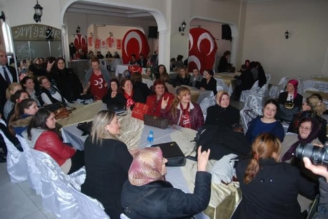 Tekirdağ’da MHP’li Kadınlar Pilav Gününde Buluştu