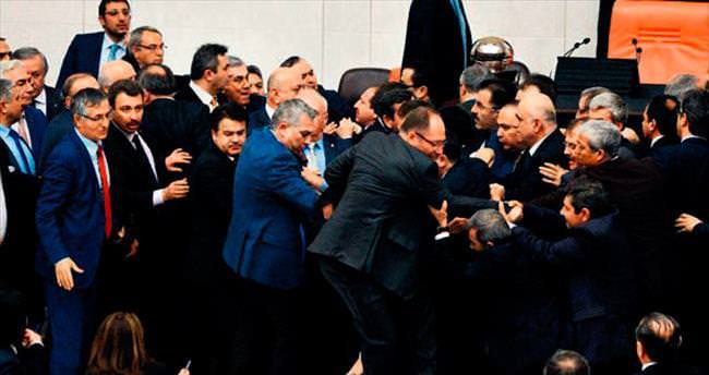 Meclis’te 18.5 saatlik maraton