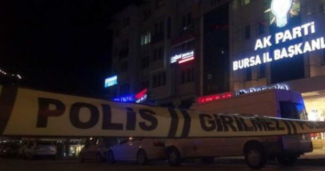AK Parti il binası önünde bomba alarmı