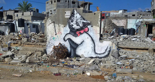 Gizemli sanatçı Filistin’i süsledi!