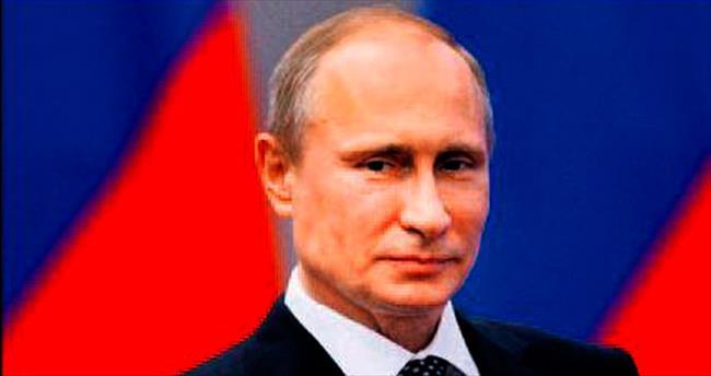 Başkan Putin maaşını düşürdü