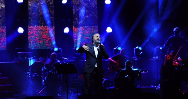Volkan Konak’tan Ağaoğlu ailesine dev konser