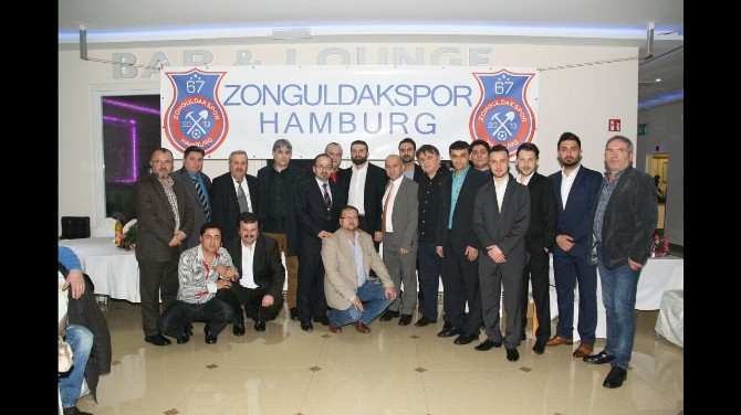 Zonguldaklılar Ve Zonguldak Sporlular Hamburg’da Bir Araya Gelerek Dayanışmanın Örneğini Sergilediler