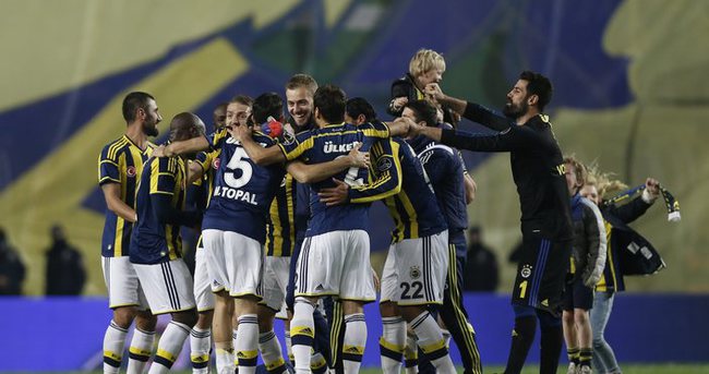 Fenerbahçe, Passolig’de de zirveye koşuyor