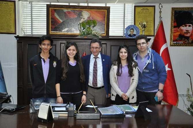 Öğrencilerden Başkan Amca Ziyareti