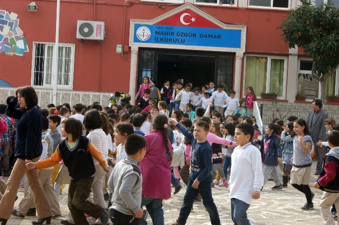 Didim Mahir Özgür Damar İlkokulu’nda Sivil Savunma Tatbikatı