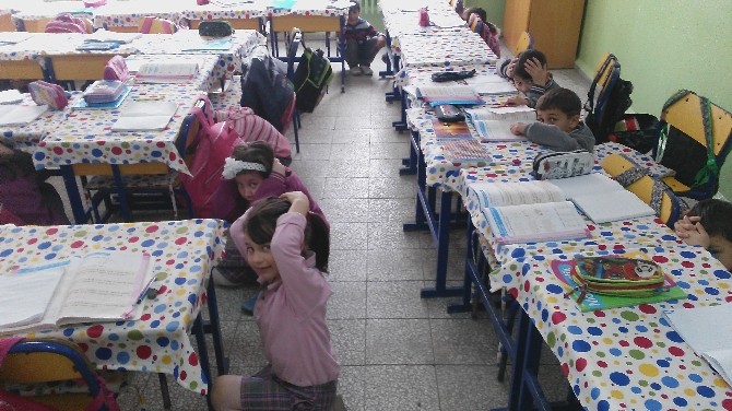 Kırka Atatürk İlkokulu’nda Deprem Tatbikatı