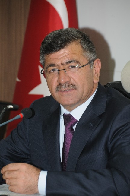 Niğde Belediye Başkanı Faruk Akdoğan;
