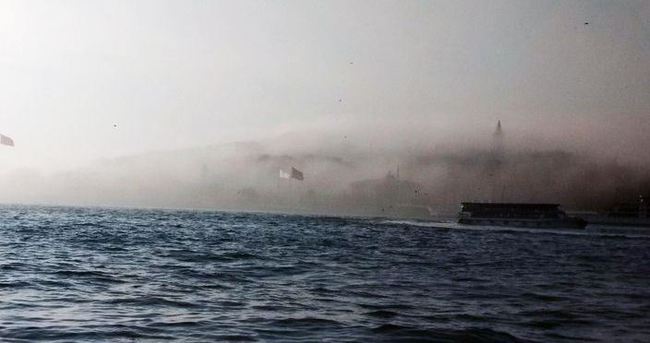 İstanbullular güne sisli başladı