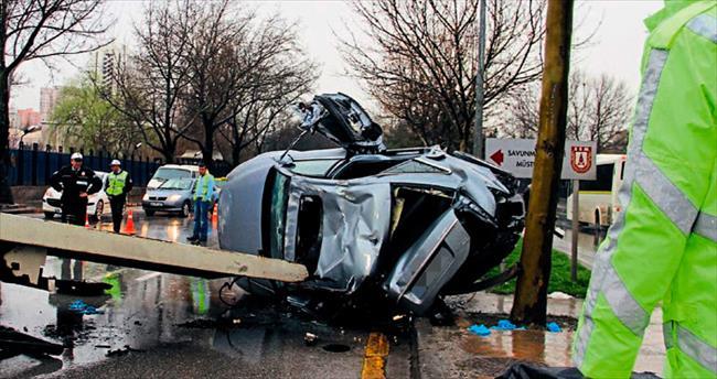 Başkentte trafik kazasında 1 kişi öldü
