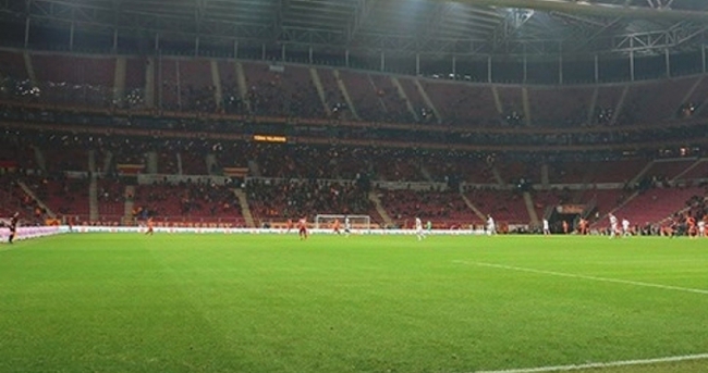 Türk Telekom Arena’da ’dalya’!