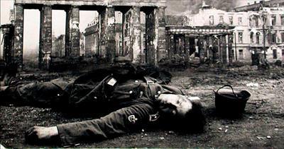 Kızıl Ordu korkusu toplu intihar ettirdi