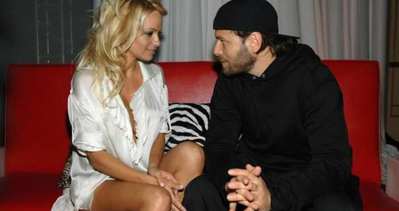 Pamela Anderson boşanma sebebini açıkladı