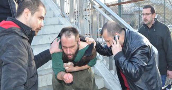 IŞİD’ci sanılan gence dayak