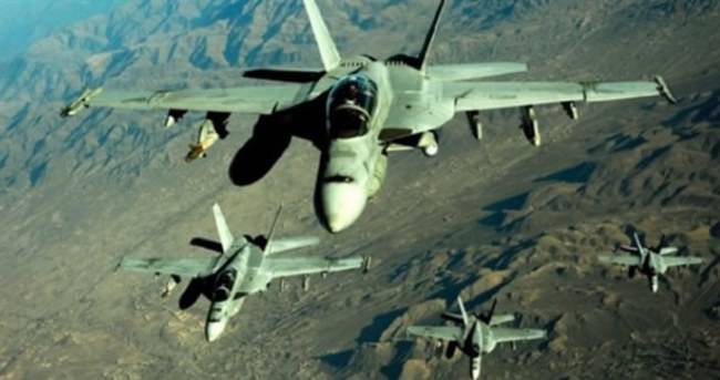 Savaş uçakları havaalanını bombaladı