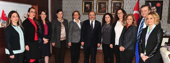 Kadın Girişimciler Kurulu, Başkan Gümrükçüoğlu’nu Ziyaret Etti