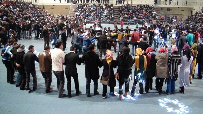 Sakarya Erzurumlular Derneğinden Muhteşem Kutlama