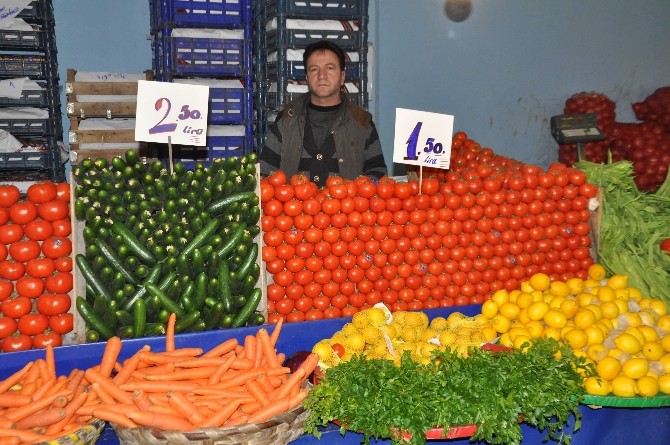 Muzaffer Kabacan: Meyve Sebze Fiyatlarında Düşüş Bekliyoruz