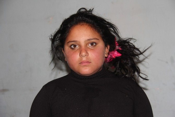 Unutulan Tampondan Kazandığı 50 Bin Lirayla Kızına Yeni Hayat Kuracak