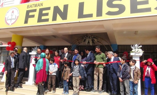 Maliye Bakanı Şimşek Batman’da Okul Açılış Törenine Katıldı
