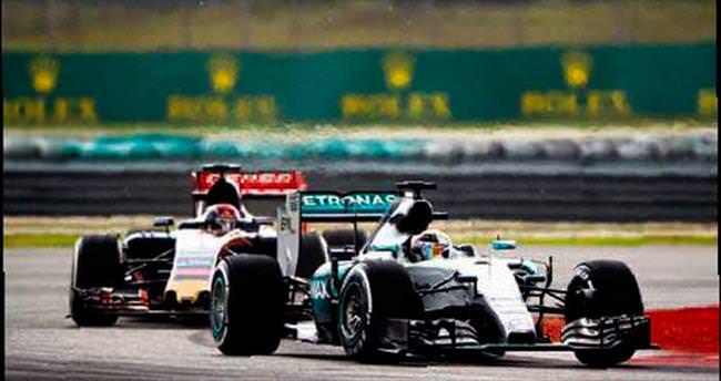 Lewis Hamilton ilk sıradan start alacak