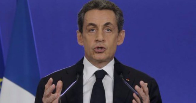 Fransa’da sandıktan Sarkozy çıktı