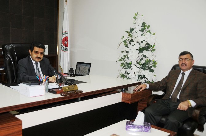 Belediye Başkanı Akdoğan’dan Adalet Komisyon Başkanı Ağır’a Ziyaret