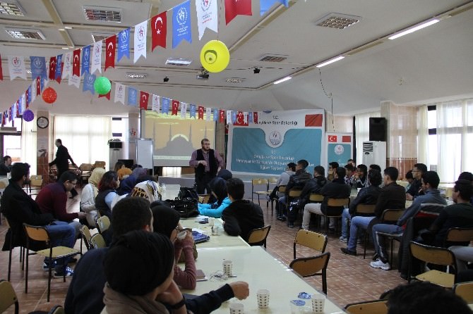 Faslı Öğrencilere Mersin’de Uluslararası Liderlik Eğitimi