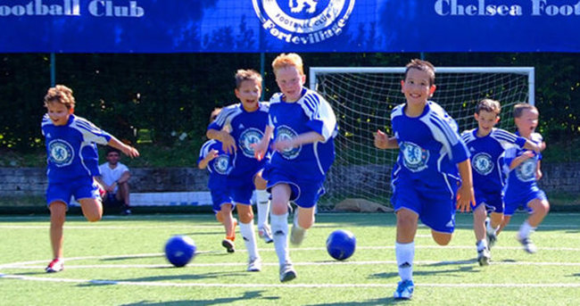 Chelsea, Antalya’da futbol okulu açtı