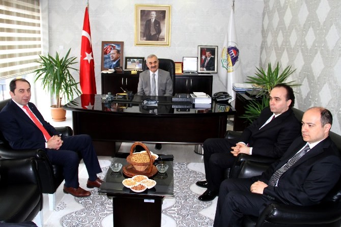 Rektör Alkan’dan Başkan Karataş’a Ziyaret