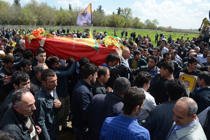 YPG’li Çetin’in Cenazesi Nusaybin’de Defnedildi