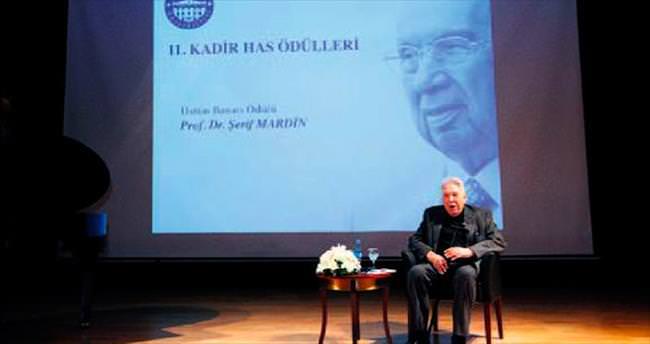 Prof. Mardin’e Üstün Başarı Ödülü