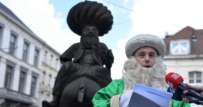 Brüksel’de Nasreddin Hoca heykeli önünde eylem