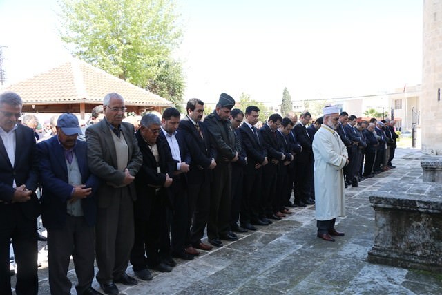Şehit Savcı Kiraz İçin Tarsus’ta Gıyabi Cenaze Namazı