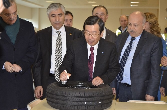 Japon Lastik Devi Türkiye’de İlk Lastik Üretimini Yaptı