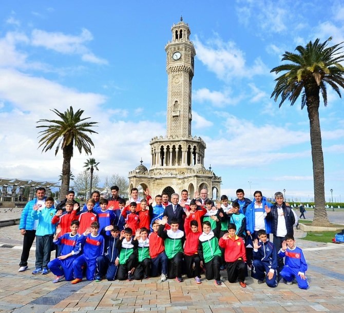 U12 Cup’ta İzmir Dayanışması