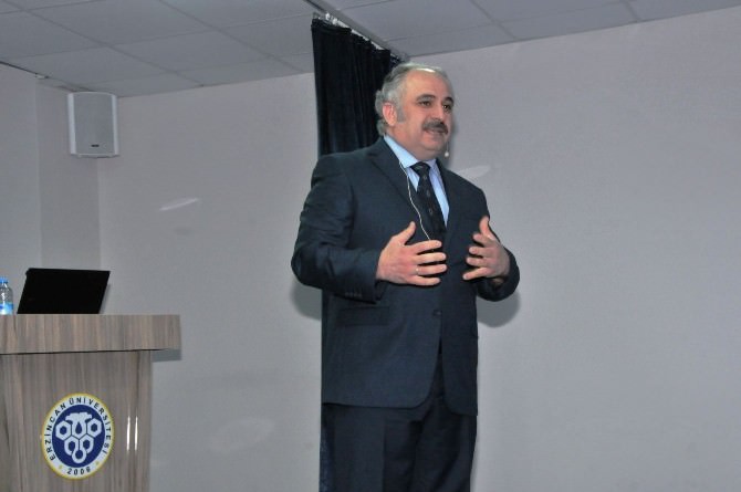 Erzincan Üniversitesinde “Nokta-i Nazar Olarak Tarih” Konferansı