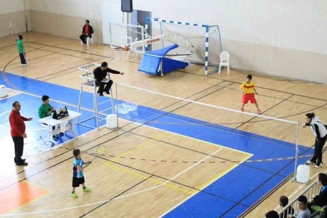 İşitme Engelliler Badminton Türkiye Şampiyonası Karaman’da Başladı
